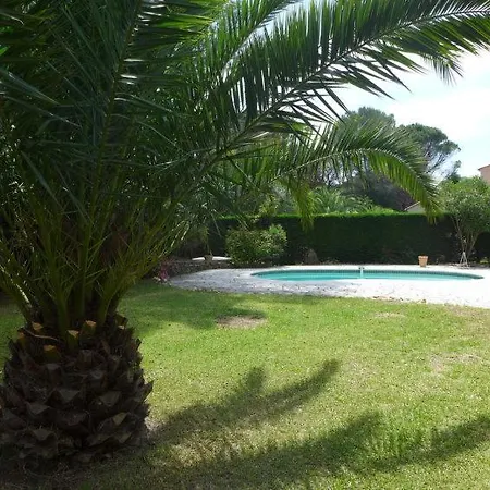 Casa de Férias Sleeps 8 Pool Wifi *