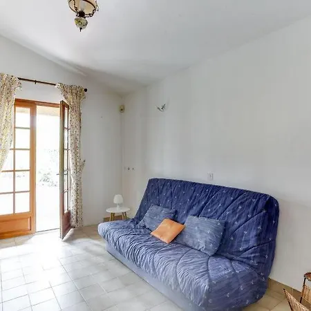 Sleeps 8 Pool Wifi * Saint-Raphaël