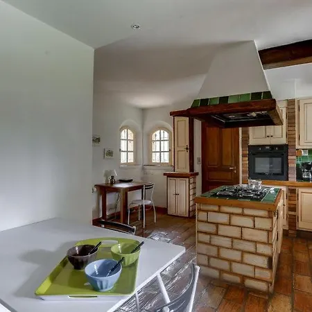 Sleeps 8 Pool Wifi *